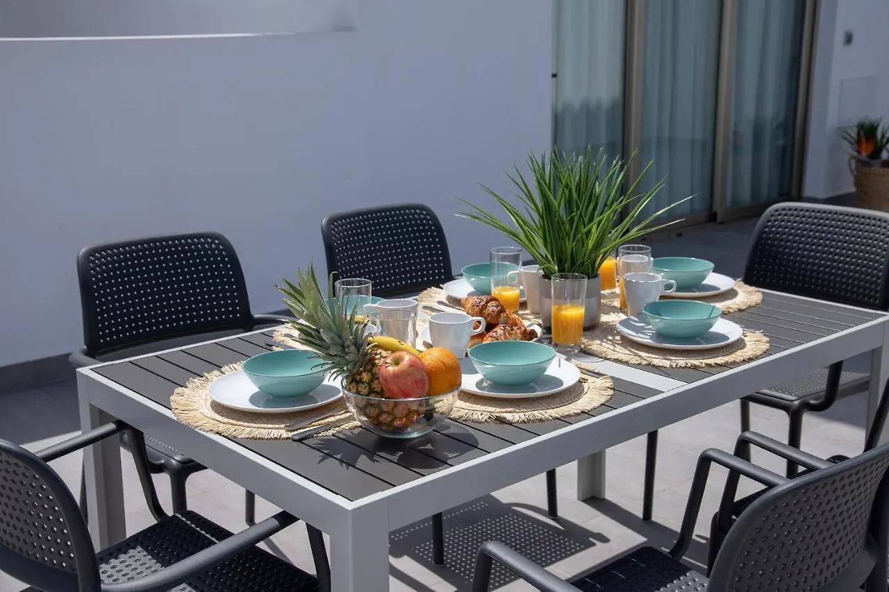 Poris 3 Beachfront Corralejo By Holidays Home