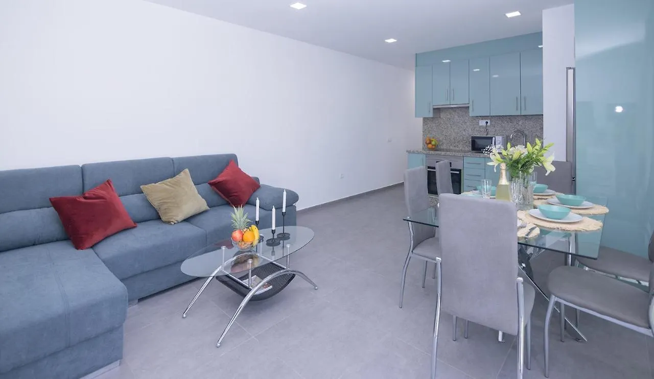 Poris 3 Beachfront Corralejo By Holidays Home 西班牙
