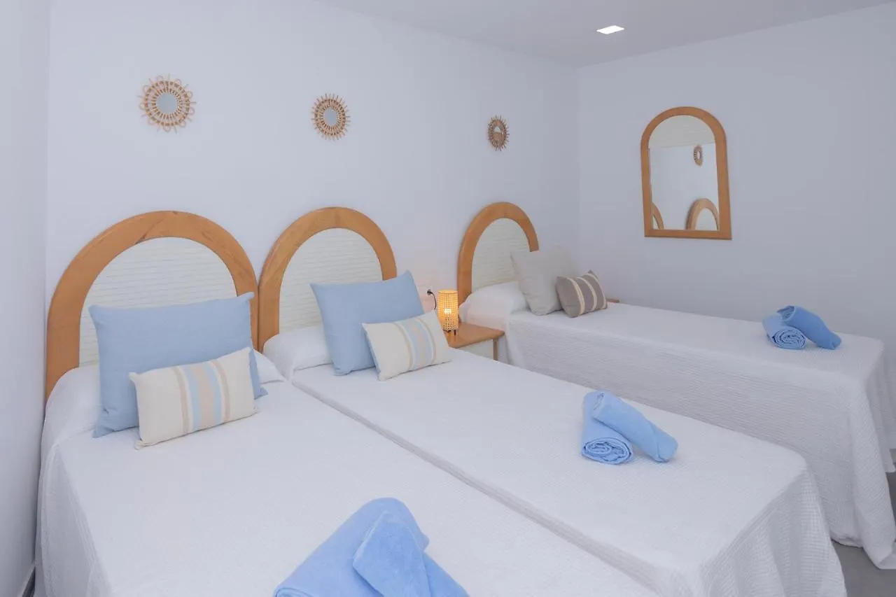 Poris 3 Beachfront Corralejo By Holidays Home 公寓